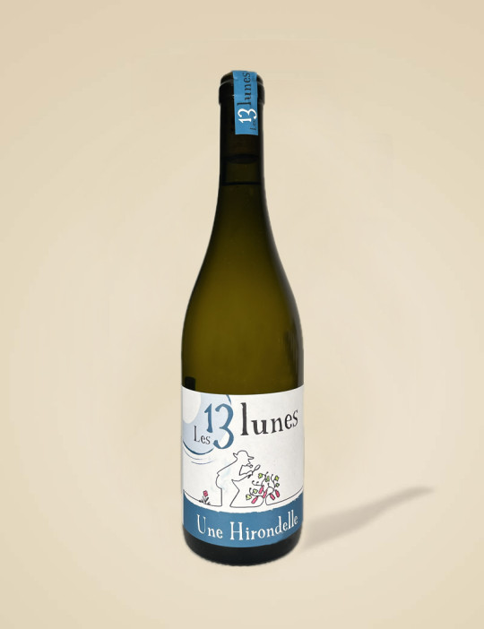 Une hirondelle - Domaine des 13 lunes